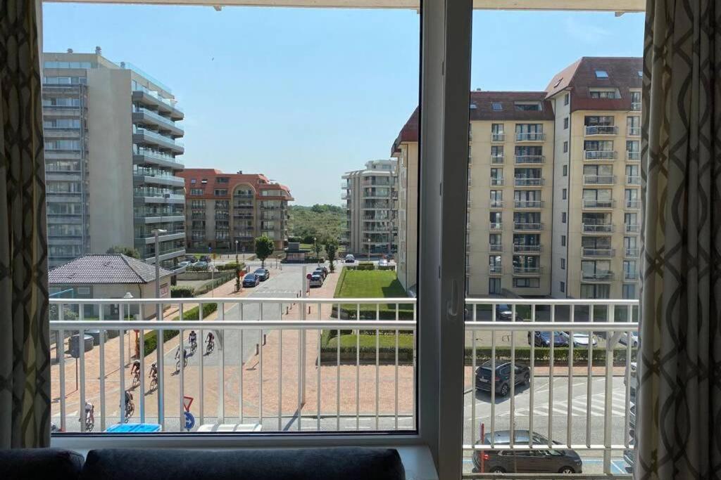 Zeedijk Appartement Nieuwpoort Bagian luar foto